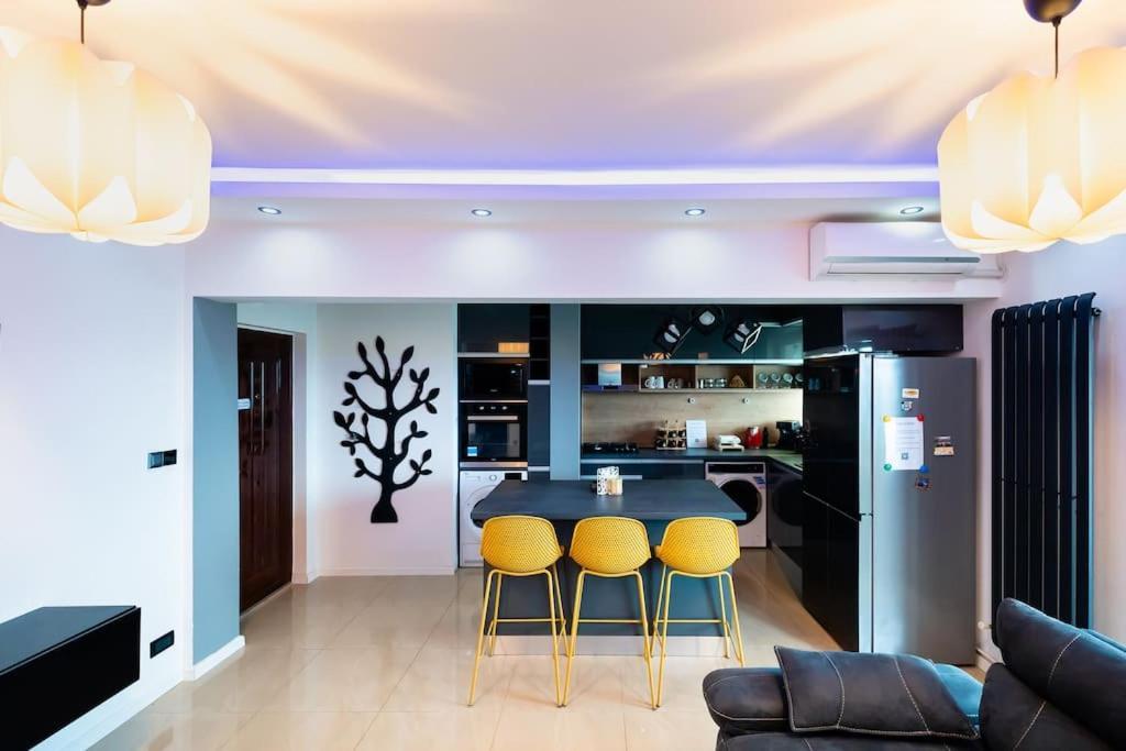 Modern 2br Apt In The City Center * Bucarest