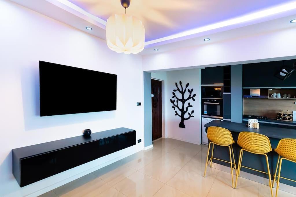 Modern 2br Apt In The City Center * Bucarest